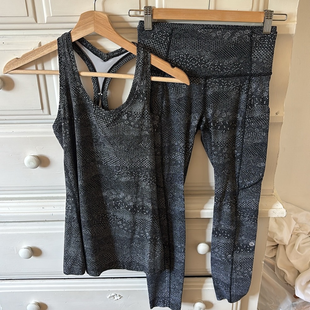 Lululemon matching set - Picture 2 of 15